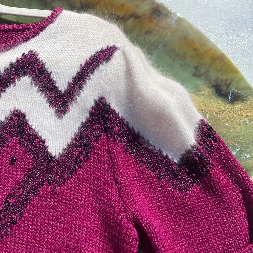 Vintage Knit Pullover Sweater with Beads - Picture 6 of 12